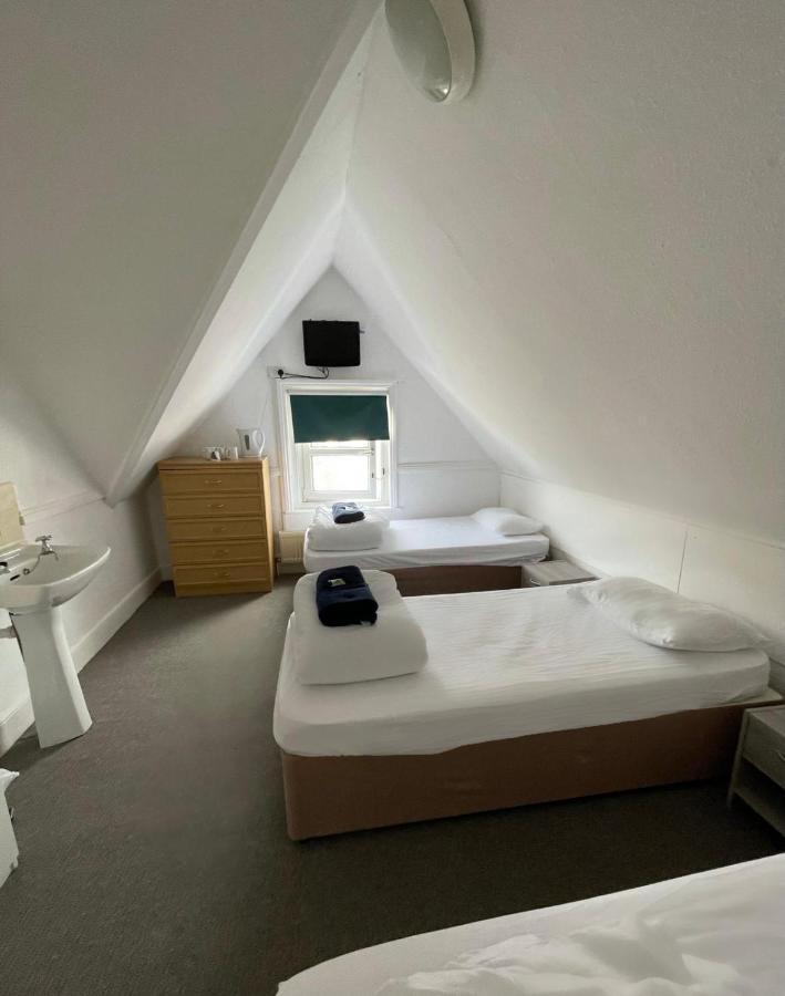 The Lodge Bornemouth Extérieur photo